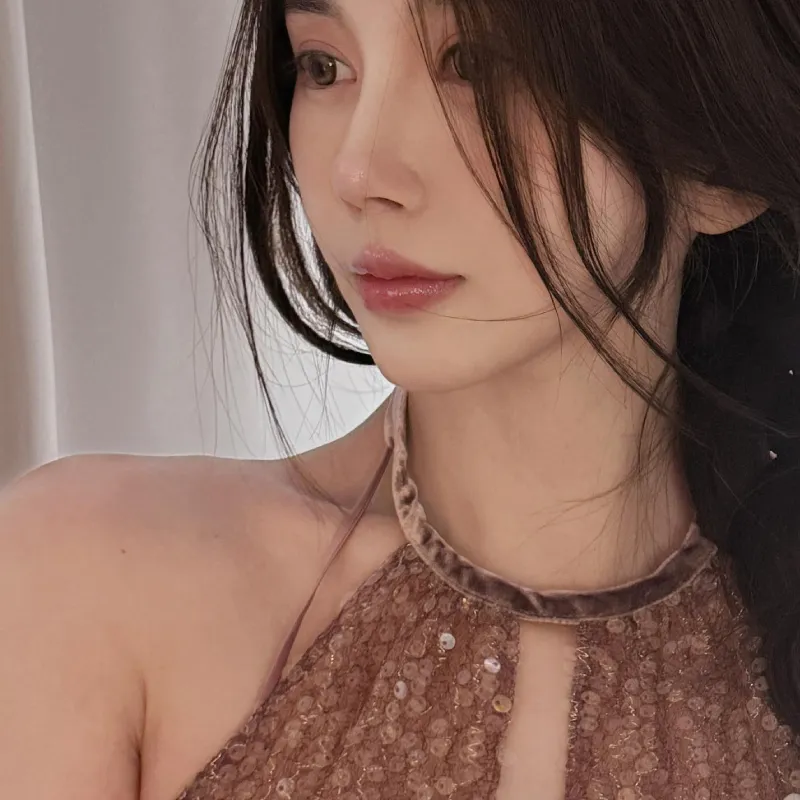 性感火辣外围女Caroline